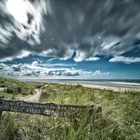 Mudder Groeoen 別荘